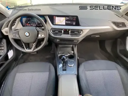 Photo 6 BMW Serie 1 Série 1 116iA 109ch Business Design DKG7