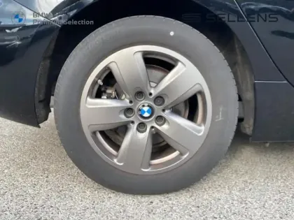Photo 9 BMW Serie 1 Série 1 116iA 109ch Business Design DKG7