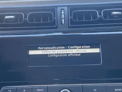 Photo 5 Citroën C3 II BlueHDi 75 BVM Feel Edition