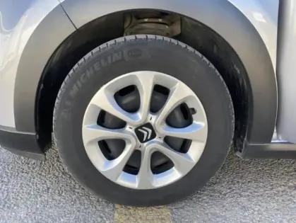 Photo 16 Citroën C3 II BlueHDi 75 BVM Feel Edition
