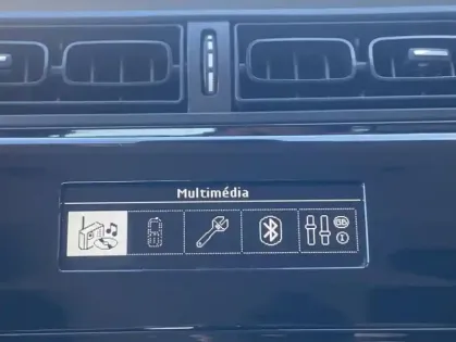 Photo 9 Citroën C3 II BlueHDi 75 BVM Feel Edition