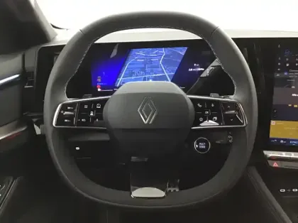 Photo 17 Renault Austral Nouveau full hybrid E-Tech 200 ch Esprit Alpine