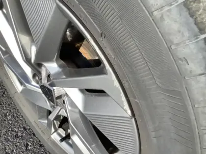 Photo 25 Peugeot 408 Hybrid 136 e-DCS6 Allure