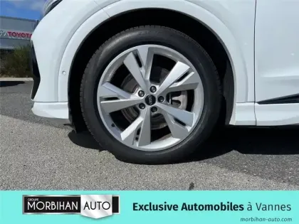 Photo 10 Audi Q4 e-tron 40 204 CH 82 KWH