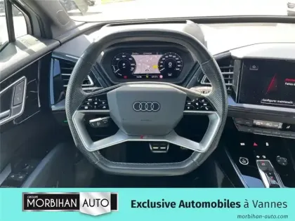 Photo 11 Audi Q4 e-tron 40 204 CH 82 KWH