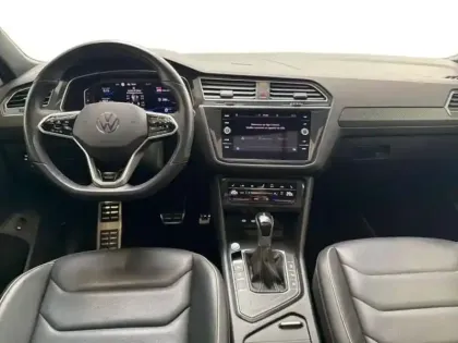 Photo 7 Volkswagen Tiguan 2.0 TDI 150ch DSG7 R-Line Exclusive