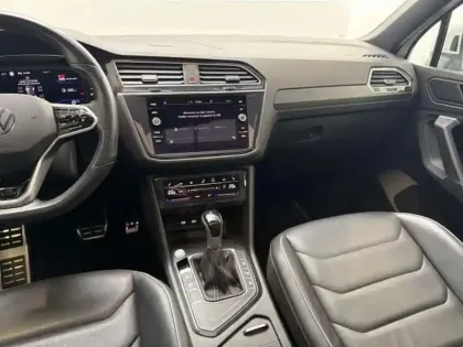 Photo 9 Volkswagen Tiguan 2.0 TDI 150ch DSG7 R-Line Exclusive