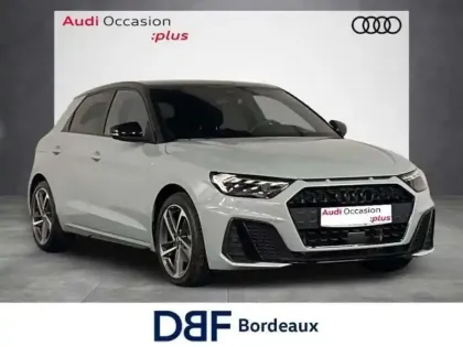 Photo 15 Audi A1 35 TFSI 150 ch S tronic 7 S line