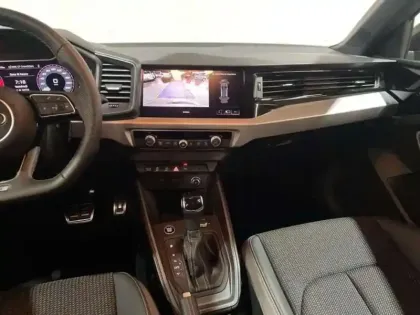 Photo 6 Audi A1 35 TFSI 150 ch S tronic 7 S line