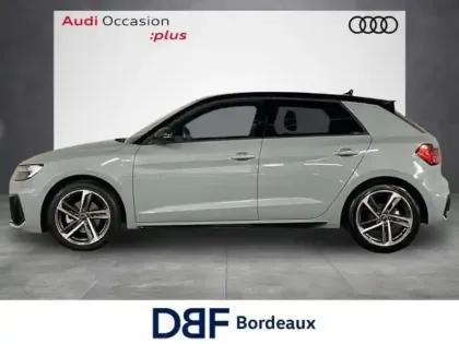 Photo 11 Audi A1 35 TFSI 150 ch S tronic 7 S line