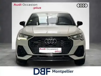Photo 6 Audi Q3 40 TDI 200 ch S tronic 7 Quattro S Edition