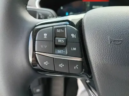 Photo 16 Ford Kuga 2.5 Duratec 180ch Hybrid FlexiFuel Titanium B