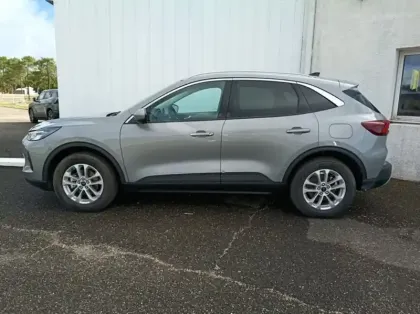 Photo 23 Ford Kuga 2.5 Duratec 180ch Hybrid FlexiFuel Titanium B