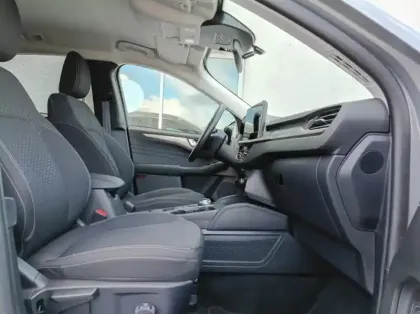 Photo 26 Ford Kuga 2.5 Duratec 180ch Hybrid FlexiFuel Titanium B