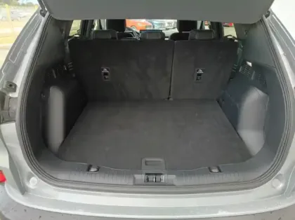 Photo 10 Ford Kuga 2.5 Duratec 180ch Hybrid FlexiFuel Titanium B