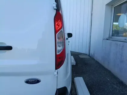 Photo 29 Ford Transit Connect Fourgon FGN L1 1.0E100 E85 S&S TREND BUSINESS