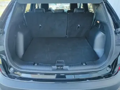 Photo 10 Ford Kuga Nouveau 2.5 Duratec 180 ch FlexiFuel FHEV E85 Powershift Titanium