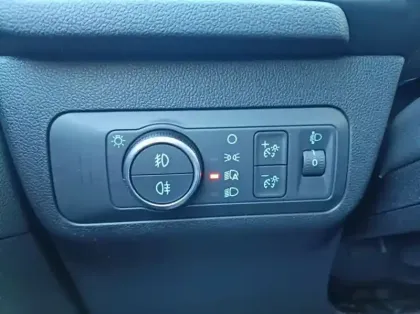 Photo 17 Ford Kuga Nouveau 2.5 Duratec 180 ch FlexiFuel FHEV E85 Powershift Titanium