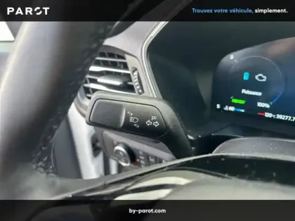 Photo 18 Ford Kuga 2.5 Duratec 180ch Hybrid FlexiFuel Titanium Powershift