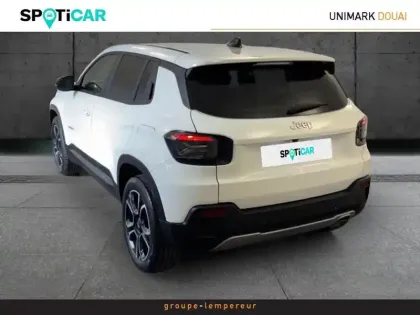 Photo 7 Jeep Avenger  1.2 Turbo T3 100ch Altitude +