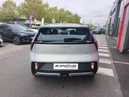 Photo 5 Kia Niro  1.6 GDi 138ch HEV Active DCT6
