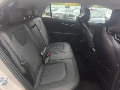 Photo 11 Kia Niro  1.6 GDi 138ch HEV Active DCT6