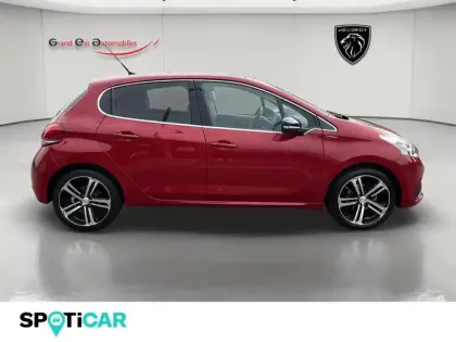 Photo 6 Peugeot 208  1.2 PureTech 110ch GT Line S&S 5p