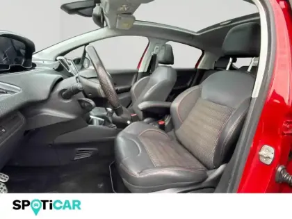 Photo 10 Peugeot 208  1.2 PureTech 110ch GT Line S&S 5p