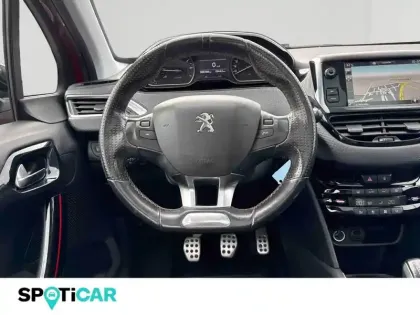 Photo 11 Peugeot 208  1.2 PureTech 110ch GT Line S&S 5p