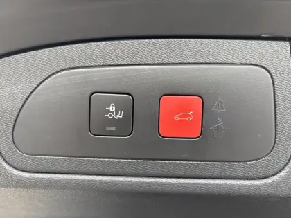 Photo 12 DS DS 7  Crossback PureTech 180ch Grand Chic Automatique