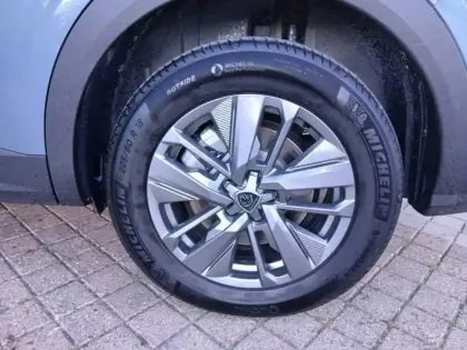 Photo 6 Peugeot 5008  Hybrid 145ch Allure e-DCS6