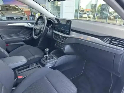 Photo 11 Ford Focus  SW 1.0 EcoBoost mHEV 125ch Titanium X Business