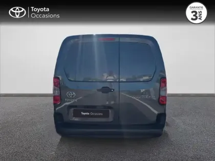 Photo 14 Toyota Proace  CITY Medium 130 D-4D Business BVA RC21