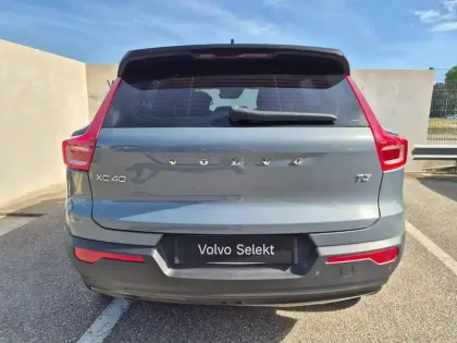 Photo 7 Volvo XC40  T3 163ch R-Design Geartronic 8