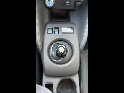 Photo 13 Nissan Leaf  150ch 40kWh Acenta 22