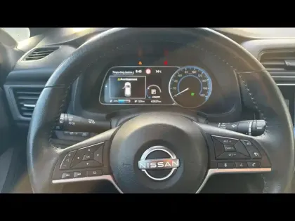 Photo 10 Nissan Leaf  150ch 40kWh Acenta 22