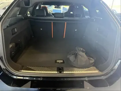 Photo 6 BMW Serie 5 M5 Touring 4.4 V8 PHEV 727ch (585+197)