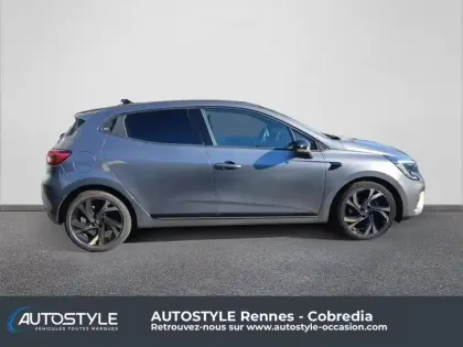 Photo 7 Renault Clio  1.6 E-Tech hybride 145ch Engineered