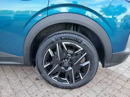 Photo 6 Peugeot 3008  1.2 Hybrid 145ch Allure e-DCS6