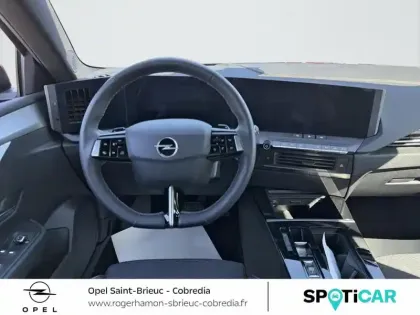 Photo 7 Opel Astra  1.2 Turbo Hybrid 136ch Edition e-DCT6
