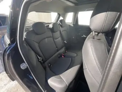 Photo 8 Mini Mini  5 Portes Cooper 136ch Edition Premium Plus BVA7