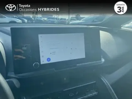 Photo 14 Toyota C-HR  1.8 Hybride 140ch Dynamic Business NG23