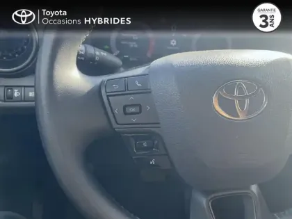 Photo 8 Toyota C-HR  1.8 Hybride 140ch Dynamic Business NG23