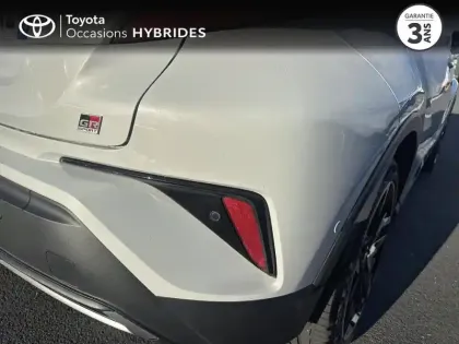Photo 6 Toyota C-HR  184h GR-Sport 2WD E-CVT MY22
