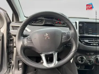 Photo 11 Peugeot 208  1.2 PureTech 82ch E6.2 Evap Signature 5p
