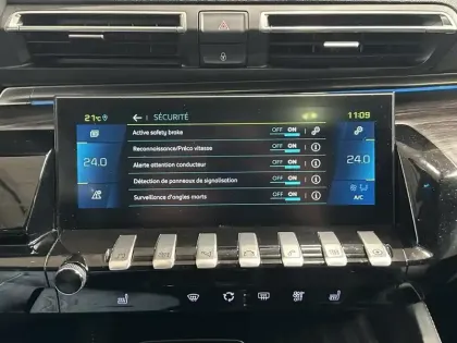 Photo 12 Peugeot 508  SW HYBRID 225ch GT Pack e-EAT8