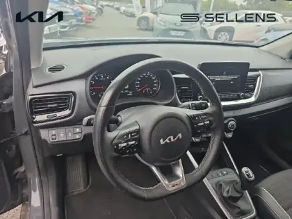 Photo 12 Kia Stonic  1.0 T-GDi 120ch MHEV GT Line Premium iBVM6
