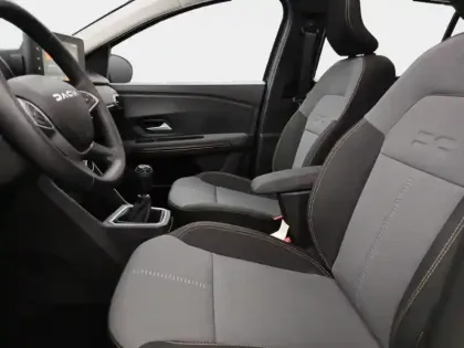 Photo 13 Dacia Sandero  1.0 ECO-G 100ch Stepway Extreme
