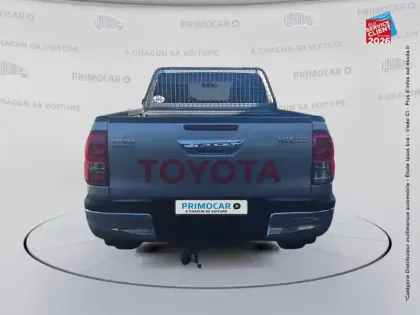 Photo 6 Toyota Hilux  2.4 D-4D 150ch X-Tra Cabine Légende 4WD