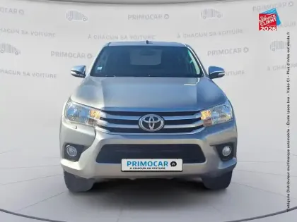 Photo 16 Toyota Hilux  2.4 D-4D 150ch X-Tra Cabine Légende 4WD